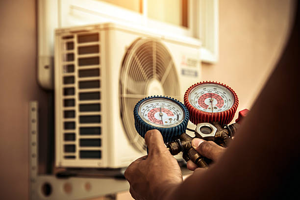 Professional Ductwork Repair technician working in Gilboa, NY